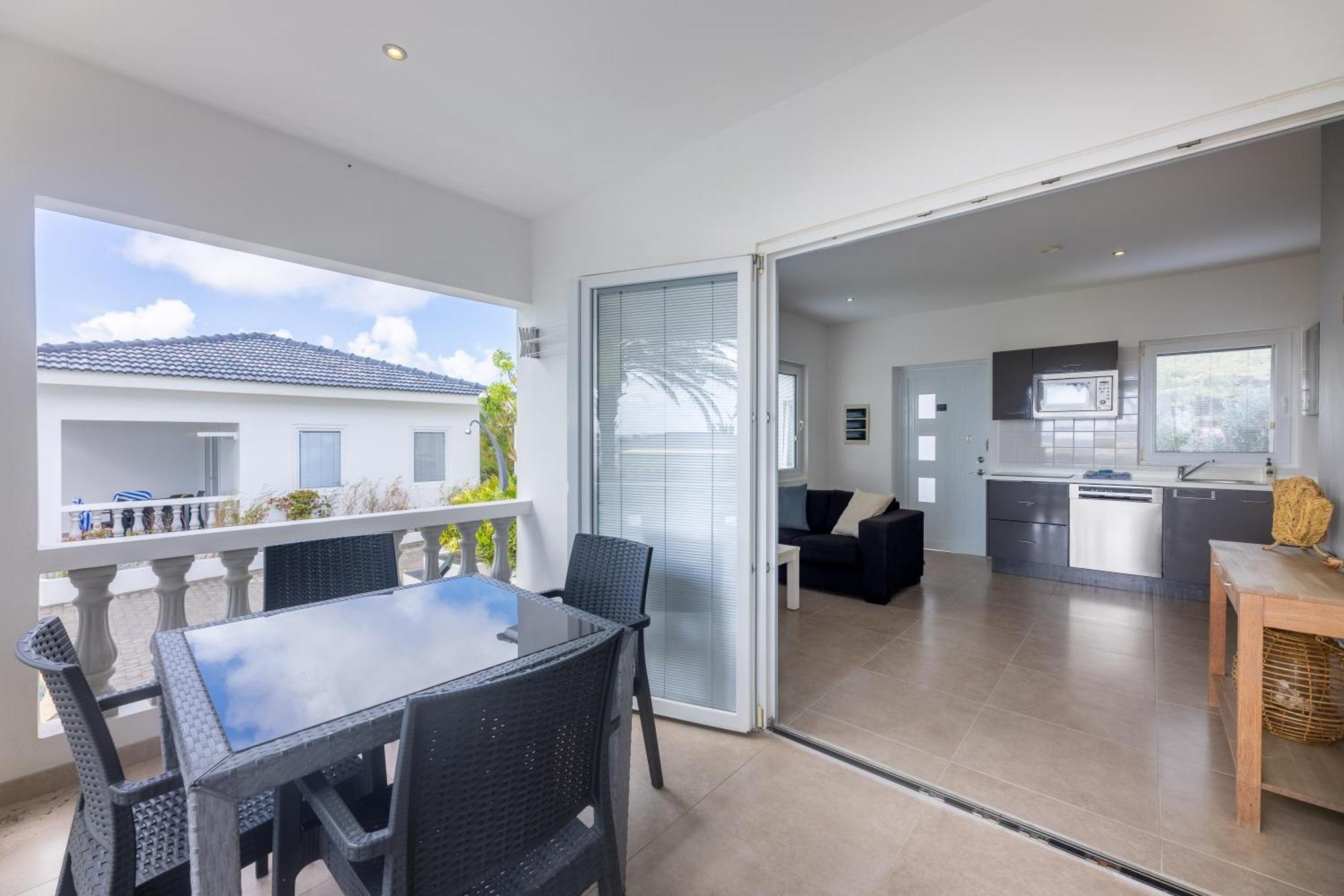 Palm Crest Apartment Jan Thiel Екстериор снимка