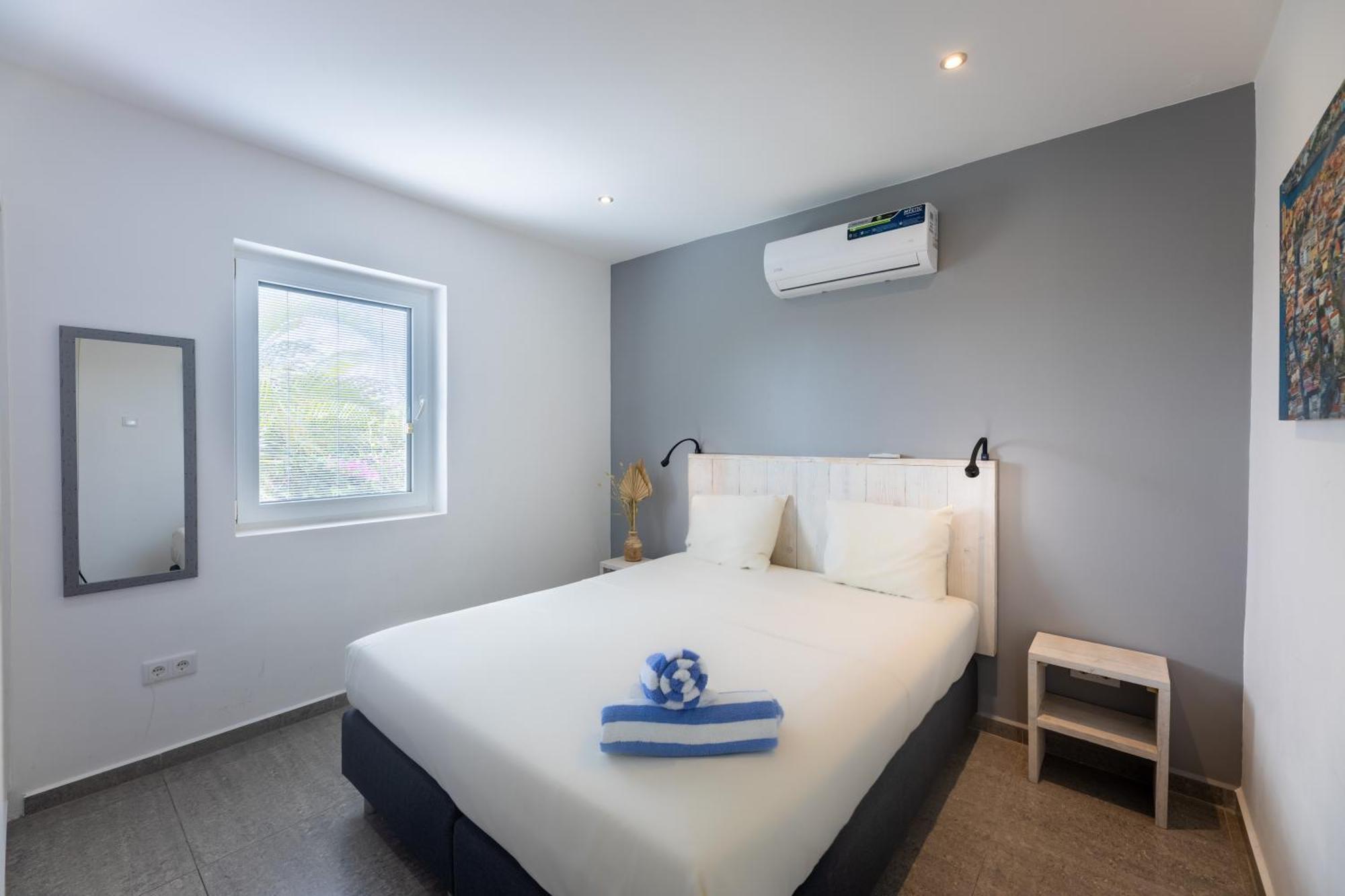 Palm Crest Apartment Jan Thiel Екстериор снимка